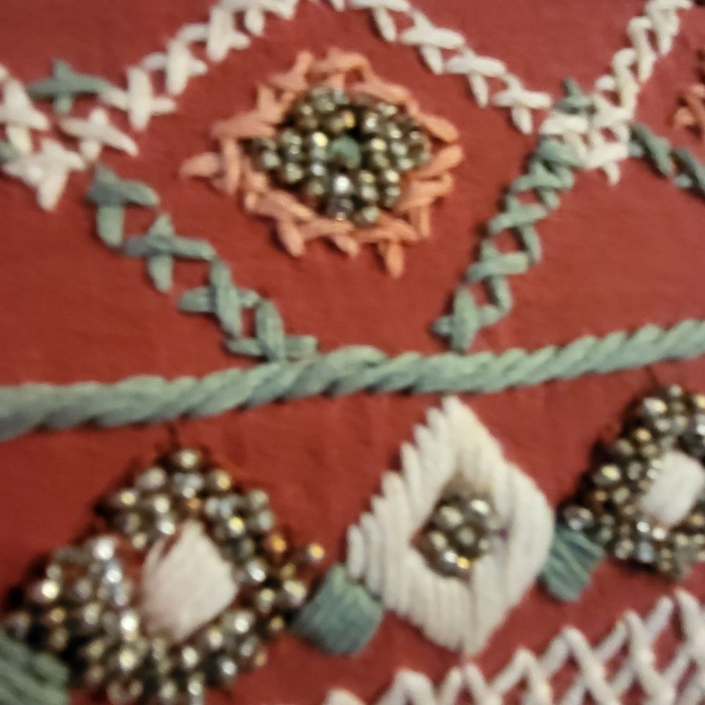Love SAM BEADED TOP - Picture 3 of 6